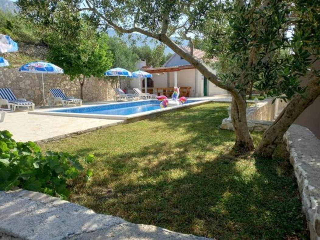 Holiday Home Kastela Village Exterior photo